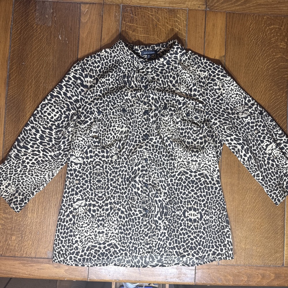 Notation Women's Button Down Blouse Size Medium Cheetah Print